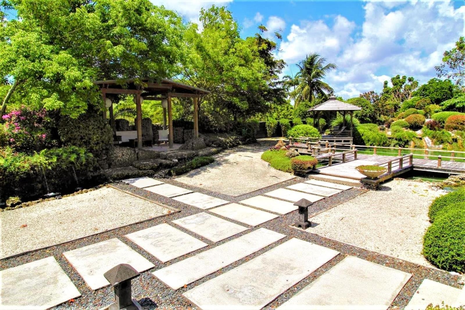 הומסטד Exclusive Lake Tiny House In Beautiful Japanese Garden מראה חיצוני תמונה